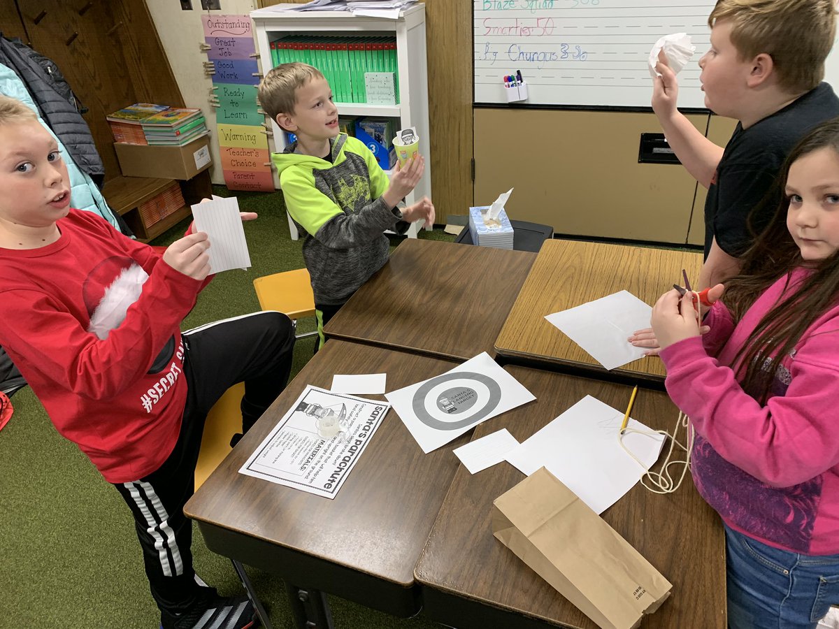 mooreteachercp's tweet photo. Making parachutes so Santa can land safely. @CPElem #santaSTEM https://t.co/yPkeOlE9Lc
