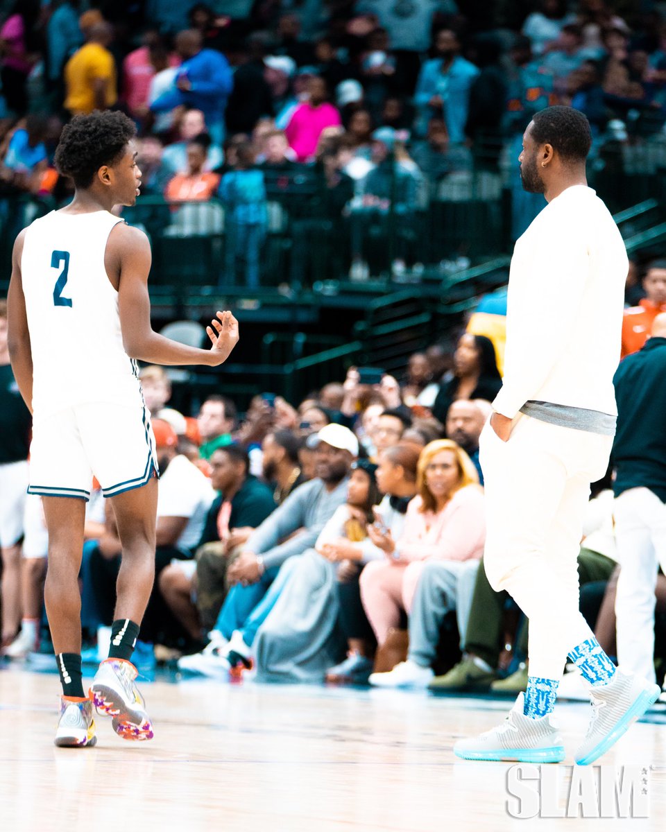 1Shot 📸 tweet media