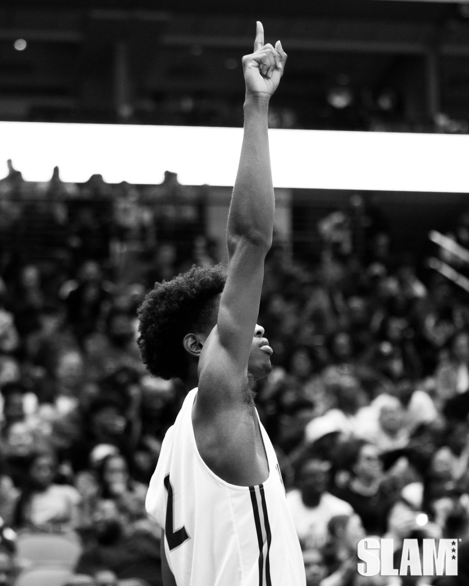 1Shot 📸 tweet media