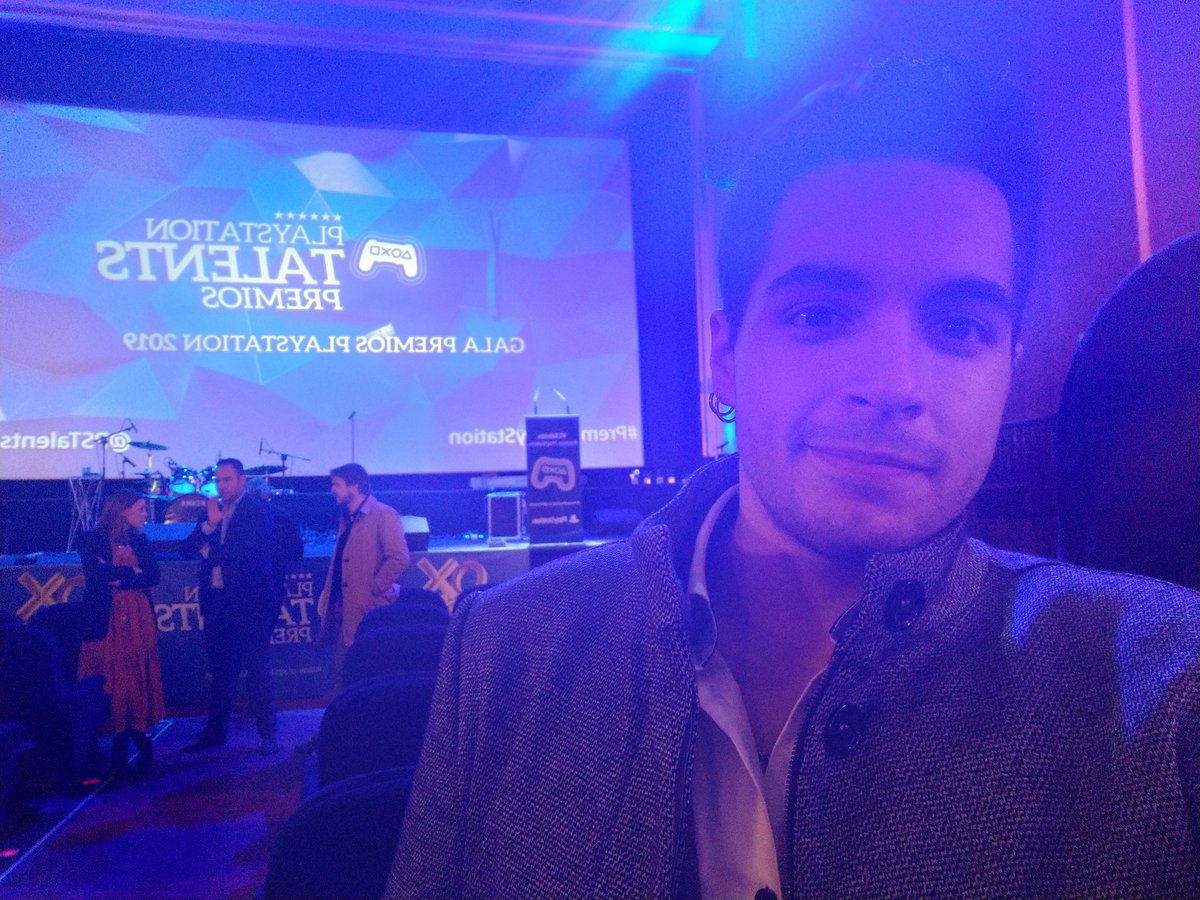 agonesc's tweet image. Empezando con los @PSTalents . Mucha suerte a todos!! #gamedev #InnerPath