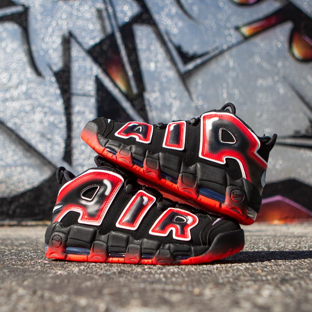 nike uptempo champs