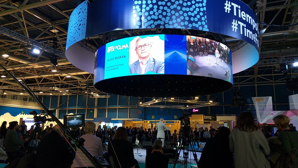 GiantMap's tweet photo. Have you been to # cop25?

Part of the #Giantinteractivemaps team has been able to enjoy the # cop25 in #Madrid. Is incredible The amount of synergies that have arisen in this convention. 

Now, it's time to act. https://t.co/PKjdlmYsIw