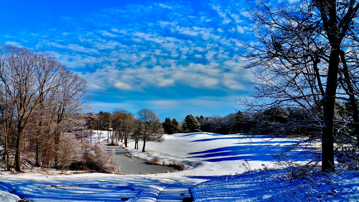 purpoodock's tweet photo. #paradise doesn't have to be tropical. #winterwonderland #golf #purpoodockclub https://t.co/8wTdyhlBv2