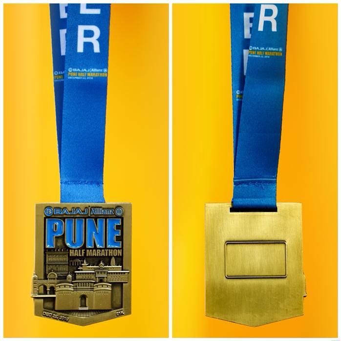 RunPHM's tweet image. Ladies and gentlemen, presenting to you the official medal of #BAPHM

See you on the track on 22nd December!

#bajajallianzpunehalfmarathon #RunPHM #PuneHalfMarathon #2ndedition #running #5k #10k

@SakalMediaNews @BajajAllianzLIC @ApgLearning