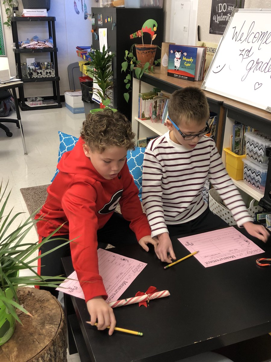brgutschick's tweet photo. CanDy CaNe Math MeaSurINg! https://t.co/HOs45gIV67