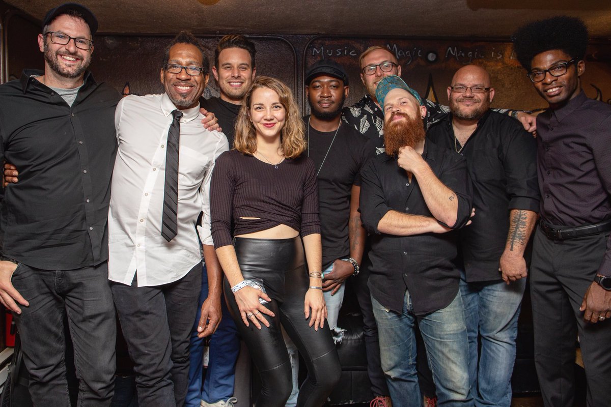 AdamChaseTweets's tweet photo. Another one from the vault!
📸: @mandypchase
Left to Right:
Adam Chase
Claude Coleman Jr.
Daniel Casares
Megan Letts
Isaiah Sharkey
Chuck Jones
Adam Dotson
Farnell Newton
Jamar Woods
#musician #chasefamilymusic #dangelo #isaiahsharkey #dopapod #ween #claudecoleman #adamchase https://t.co/Jbr0TXEZXM