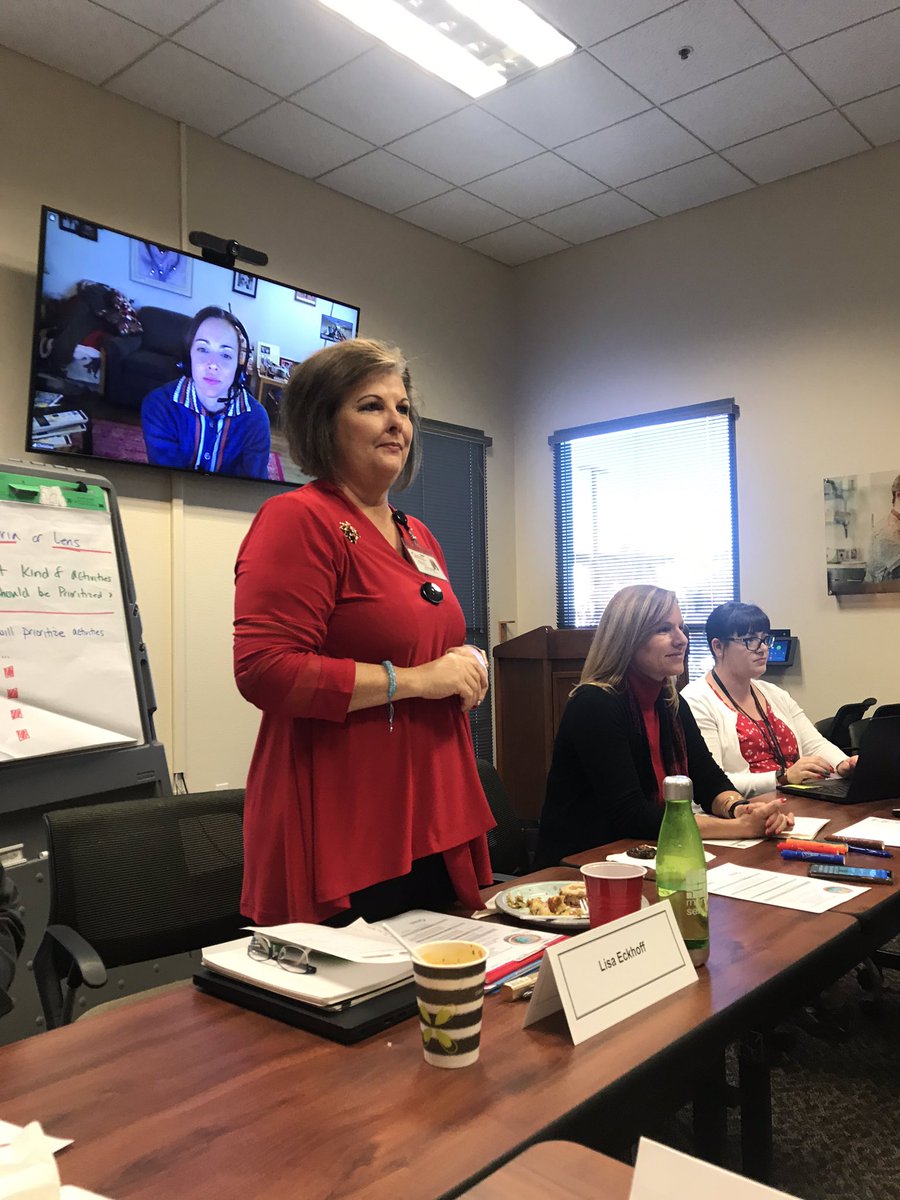 DeannaHurn's tweet photo. The beautiful work being done in Solano County is a treasure. 2020 watchout here we come:working together, no more fear and *no more silos* and trauma infested systems. Yes!#ACES #TraumaInformed #BetterTogether #GrowthMinded #IncreasedEfficacy #FSUSDParentLeader @smccabe_o https://t.co/nr1UFPOfB1