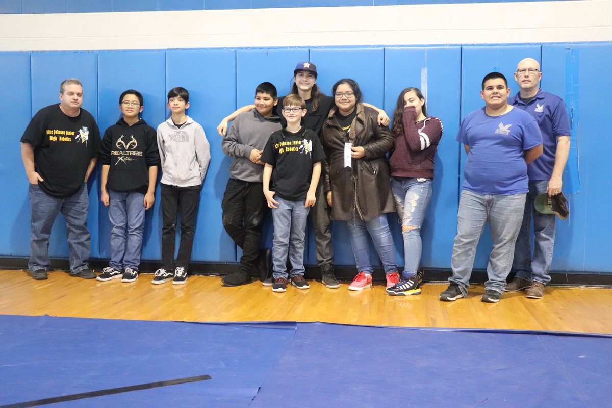 TechnoFalcons's tweet photo. Congrats to all the teams that advanced to the next stage of the FLL competition!!! @ChannelviewH @CvisdT @ChannelviewISD #robotics #FLL #First https://t.co/ZFF979ftTO