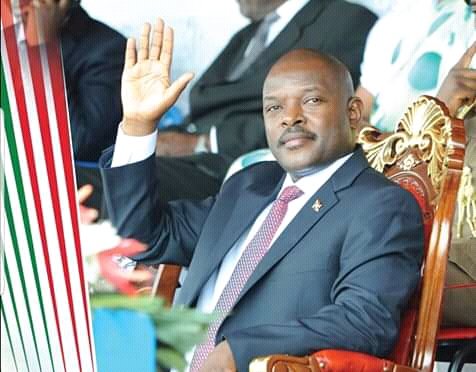 LionelYves's tweet photo. #Burundi My family and I Wishing to HE @pnkurunziza President of my country a Happy Birth Day. The Almighty bless him, his family and all citizens of my beautiful land. https://t.co/dm2O08ccRM
