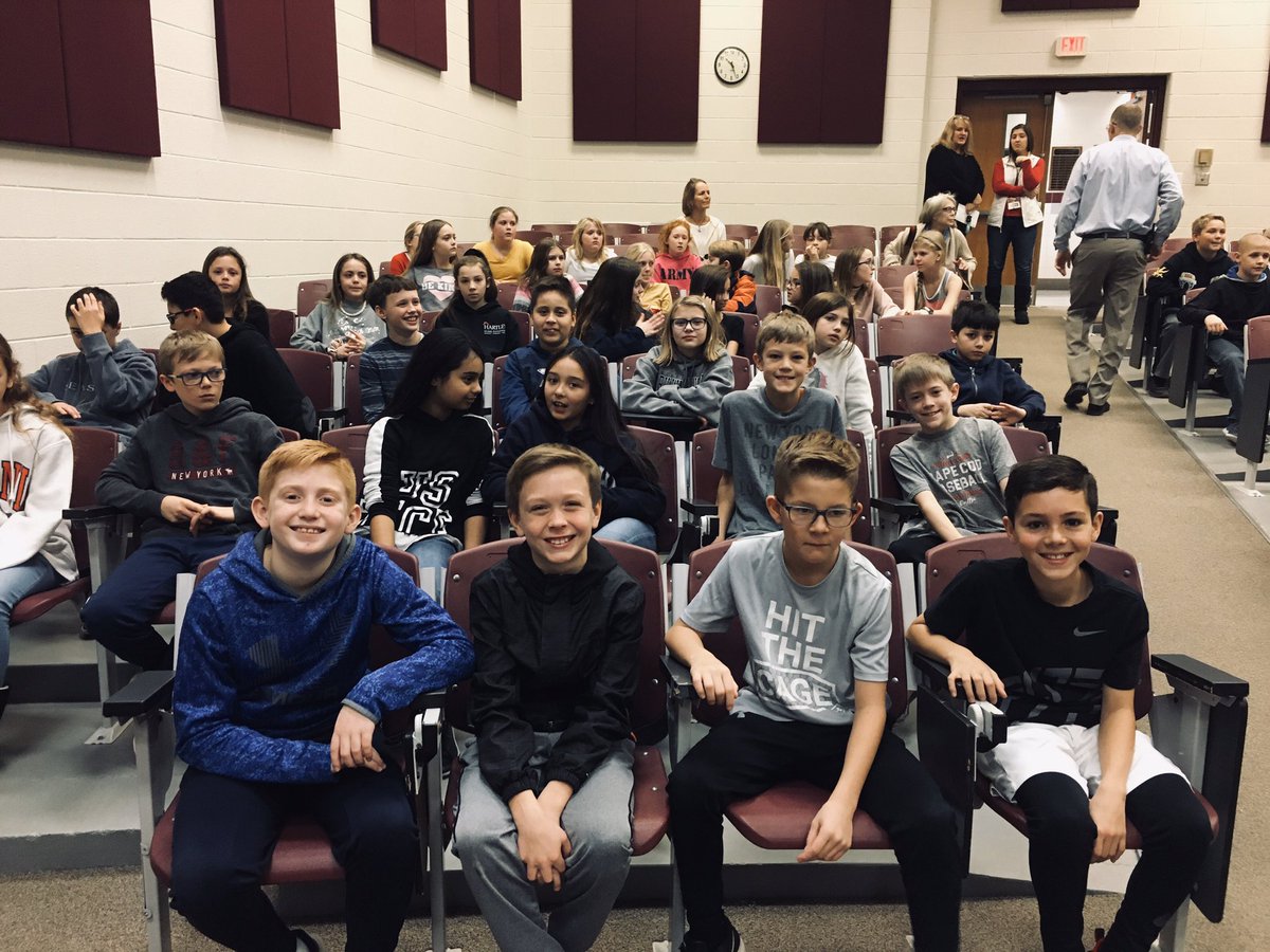 Round Hill 5th graders touring <a href="/HarmonyMiddle/">HarmonyMiddle</a> and learning what it is like to a sixth grader! <a href="/RoundHillES/">Round Hill Elem</a>