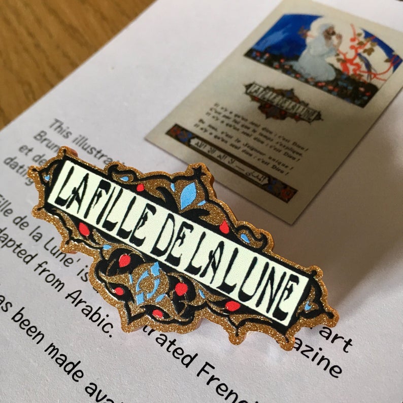 Badgical's tweet photo. Today is the your last chance to order for UK Christmas delivery—I'm closing the shop tonight! 
£10 for a nice brooch/pin with a nice gift card, including delivery!  https://t.co/fKpSxbN3Ts https://t.co/eYhDo9tmTM