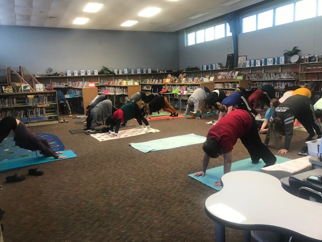 HeidiMertens3's tweet photo. Today was all about Southern Staff Self Care!  Teachers need extra love and care this time of year too!  Thank you to Kim McConnell for taking the time to come in and help us feel energized to take good care of our kiddos these few days before break! #WSEBulldogChat https://t.co/NNYbhZci83