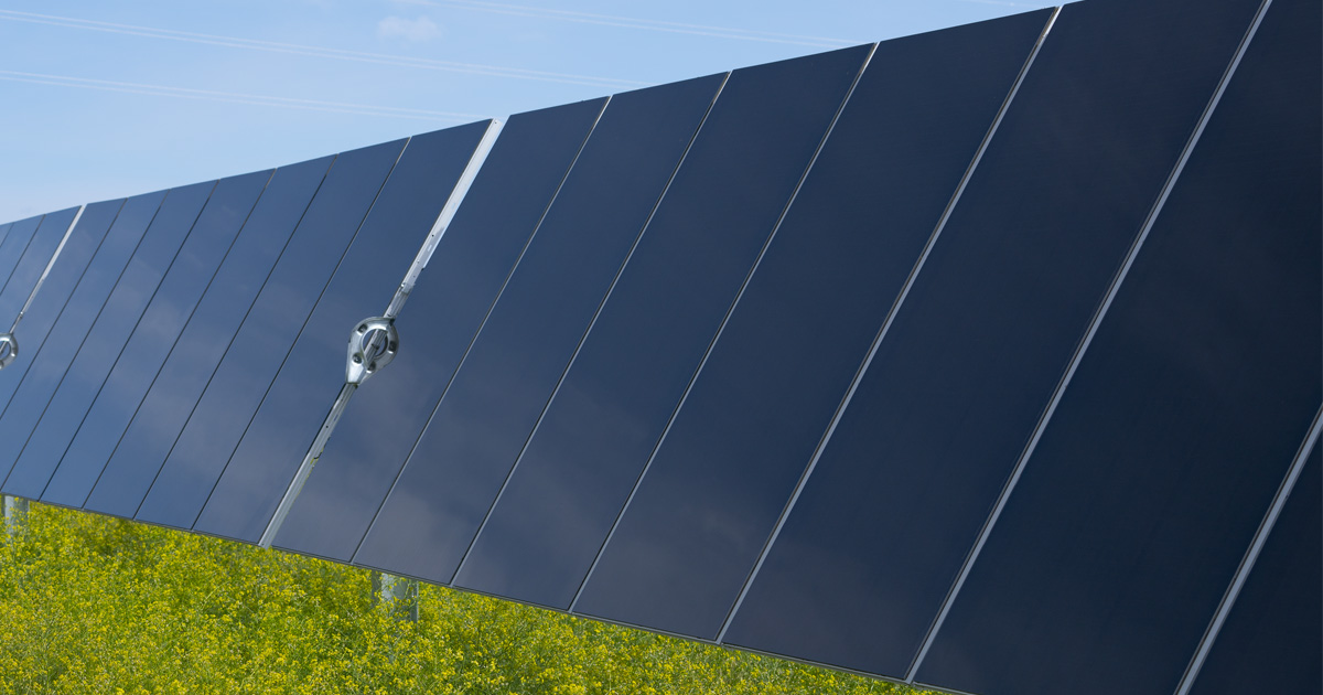 FirstSolar's tweet photo. .@EdpRenewables @ConnectGen complete acquisition of three First Solar projects totaling 278MWAC. Winning formula? Responsible development, attractive project economics, a long-term PPA underpinned by high-performance, cleaner PV modules. 
#CleanerSolar 
https://t.co/58k1lC4LwS https://t.co/9WRIdsMwNM