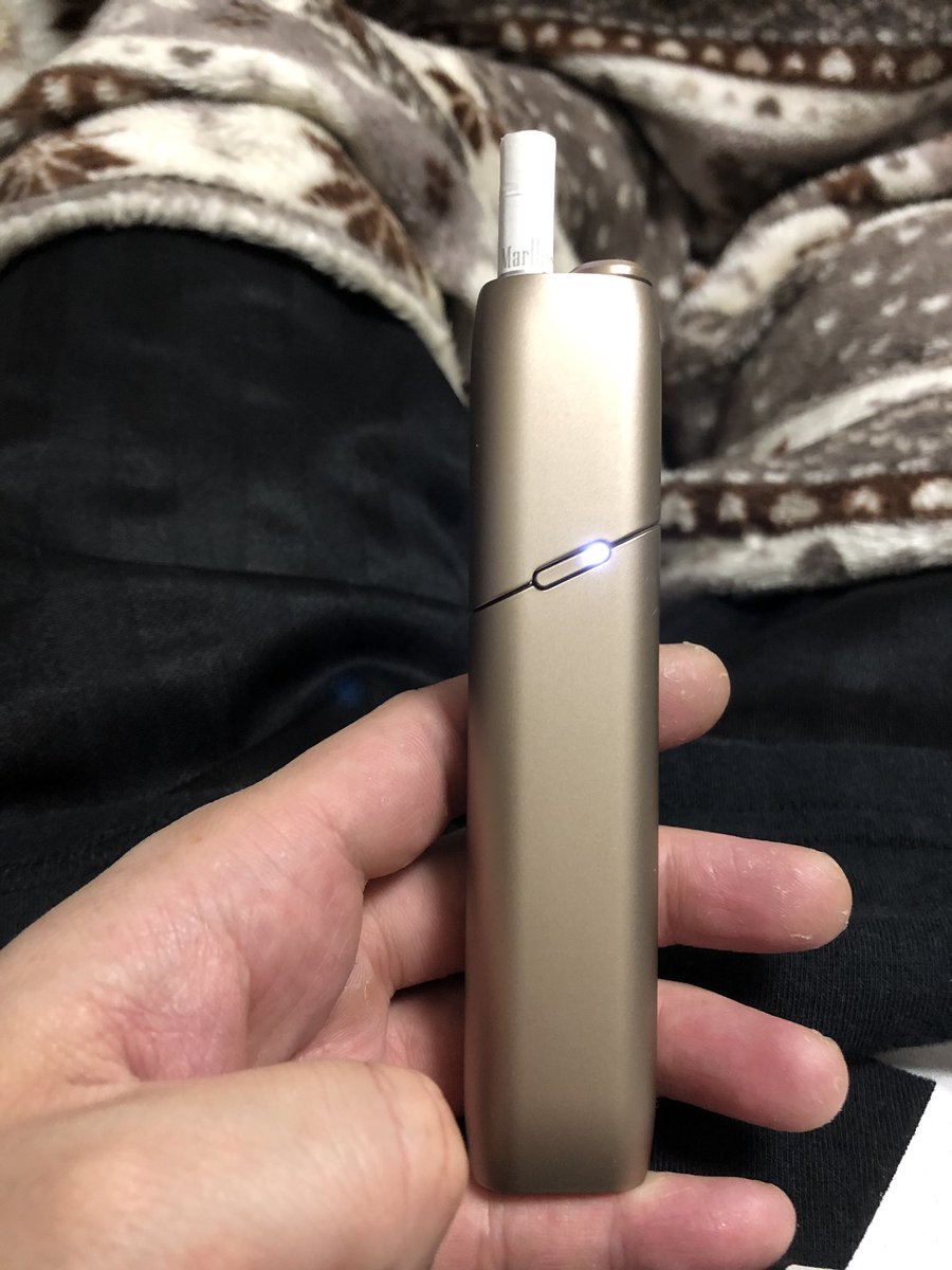 Akixx0pwq0's tweet photo. iQOS家でしか吸わないんだけど
前使ってたやつ壊れたって言ったら知り合いの方が買ってくれた\(・o・)/!
嬉しい...♪*゚
#iQOS3multi https://t.co/EvNtCRXP1n