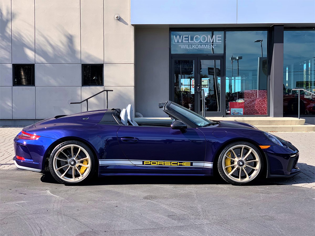 PorscheJax's tweet image. Take a look at these great photos our Team Member, Joey Boyles, snapped of this recently sold 2019 #Porsche #911Speedster in #IrisBlue Metallic. For more info &amp;amp; to find your next Porsche, call (866) 764-8061 or visit porschejacksonville.com. #PorscheJacksonville #Jacksonville