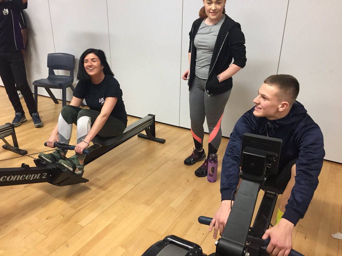 pe_tfa's tweet photo. 42 kids + 16 teachers, a great turn out for our Staff v Student Rowing competition! Well done to all who took part! @RowLeeds @GORSEGetHealthy #dontfallinthewater https://t.co/SQGswkHtPR