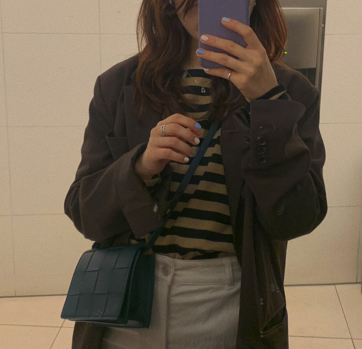 vettiiver's tweet photo. 여행지는 굉장히 따땃했구 친구한테 받은 선물도 기분좋게 개시했다 🤎 https://t.co/4j25Wxw9NO