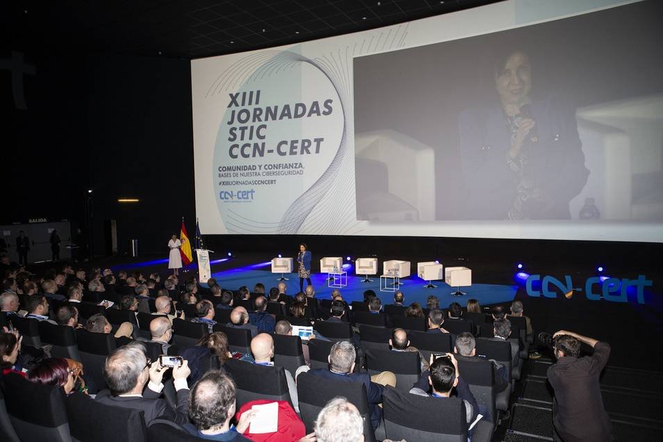 Mundo_Cloud's tweet photo. El CyberCamp 2019 ha sido el escenario de la ciberseguridad
https://t.co/71Jn3gILD6 https://t.co/oAmHlMBI8l