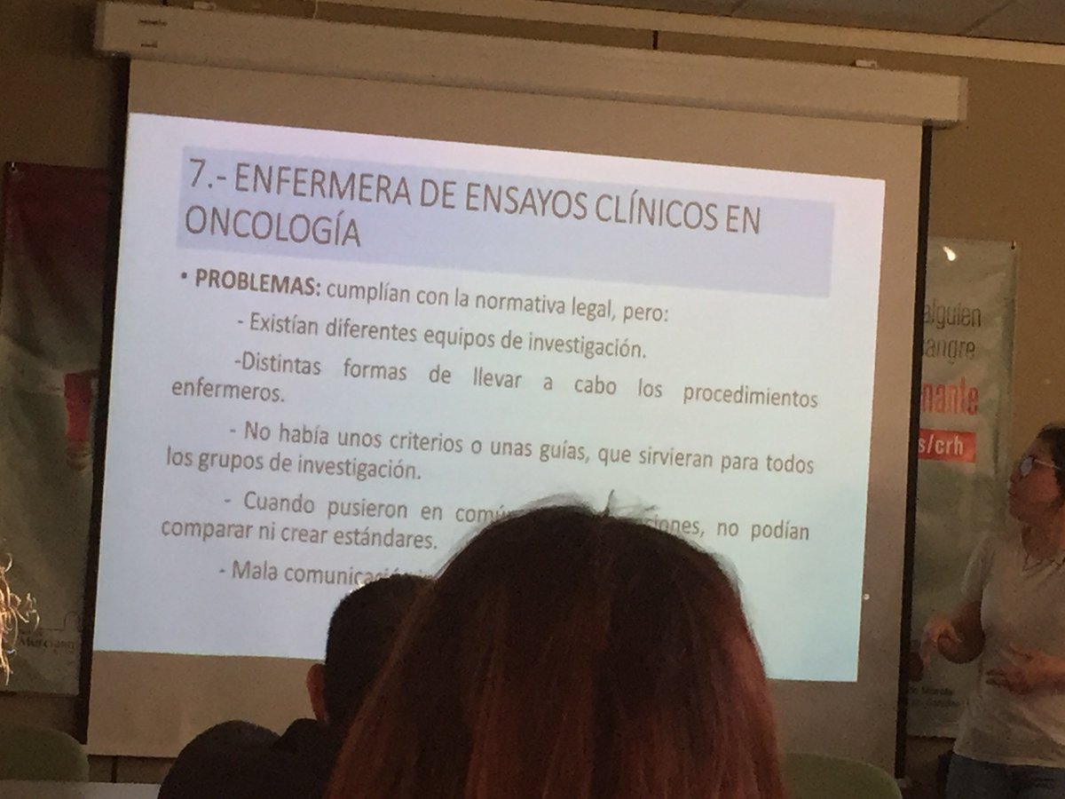 crh_MoralesIMIB's tweet photo. Natalia Andugar y Pilar Sánchez enfermeras de Ensayos Clínicos de @crh_MoralesIMIB han discutido en Journal Club del Master de Hematologia y Oncologia Clínico Experimental el trabajo “Clinical Trial &amp; the role of the Oncology Clinical Trial Nurse” (Nurs Clin North Am 2017;52:133) https://t.co/pxBKBafDWM