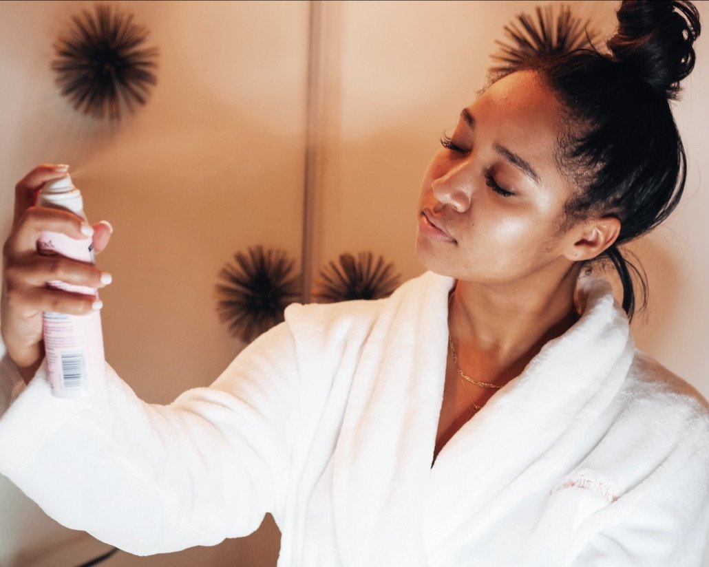 Refresh dry, winter skin with our hydrating facial mist 💦 📸: <a href="/Synahia/">Nelly</a>
Get yours at <a href="/cvspharmacy/">CVS Pharmacy</a>: ow.ly/azmF50xvukN