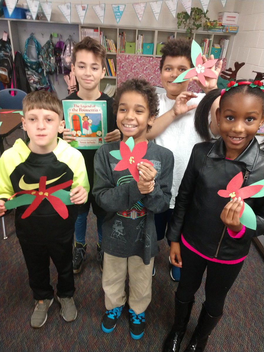 MrsDriggers310's tweet photo. We learned about the Legend of the Poinsettia today during holidays around the world. #HECleads #ChristmasInMexico #Pridein5 https://t.co/1Yq642xGYi