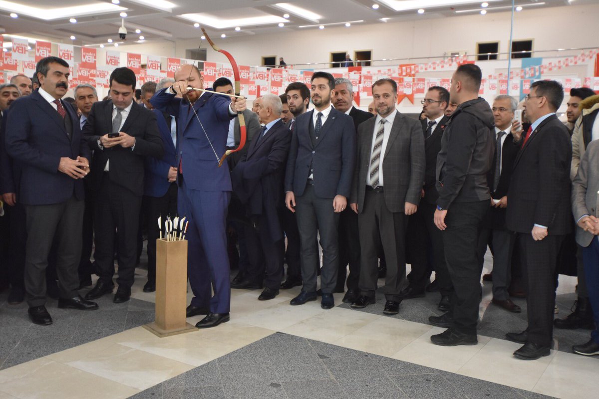 hacibayramedutr's tweet photo. Üniversitemizde Dünya Etnospor Konfederasyonu iş birliğiyle "Geleneksel Sporlar ve Oyunlar" Etnospor Söyleşisi yapıldı. Dünya Etnospor Konfederasyonu Başkanı Necmeddin Bilal Erdoğan'ın konuşmacı olarak katıldığı söyleşinin moderatörlüğünü Rektörümüz Prof. Dr. @Yusuf__Tekin yaptı. https://t.co/RShuNQGvJL
