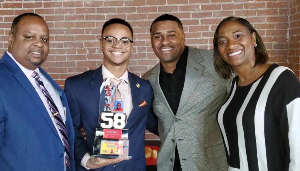 Blessed, Honored, and Thankful to be named the 7th Annual Derrick Thomas Award Winner!! Thank you to the Third and Long Foundation for their continuous encouragemant to better the community! #allgasnobreaks #lionsonly #biggerthanball