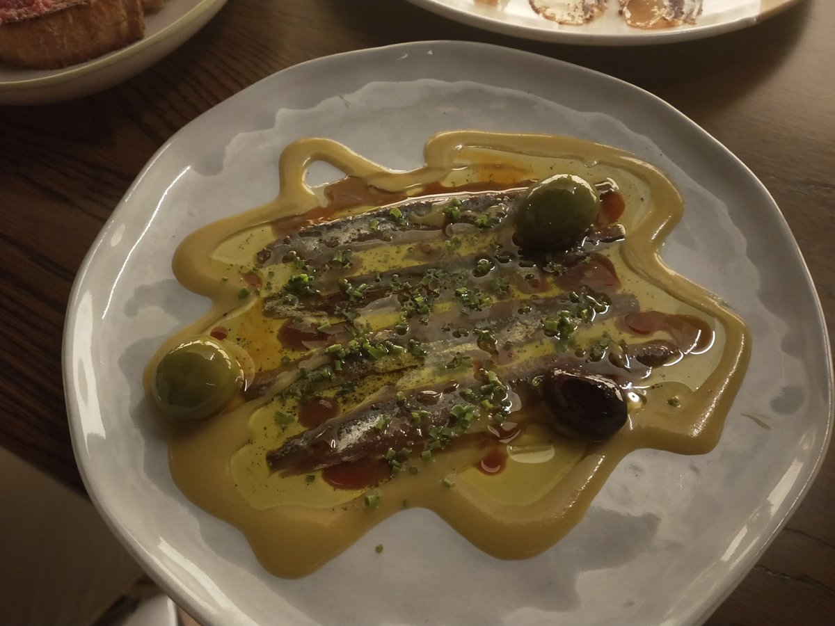 La propuesta de @oliviarestaurant_SG (Singapore) con las anchoas <a href="/donbocarte/">Don Bocarte</a>