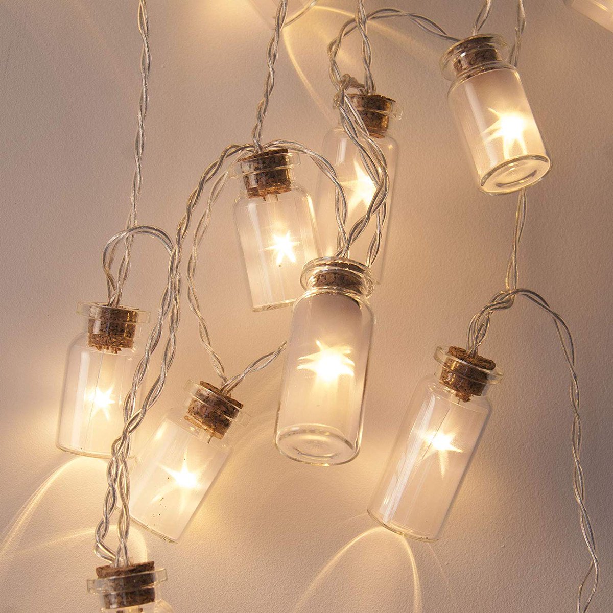 Warm white Star/Clear Glass Battery Jar Lights with timer £5.49. Bargain as similar one on eBay is over £20! amzn.to/2tyoEQZ