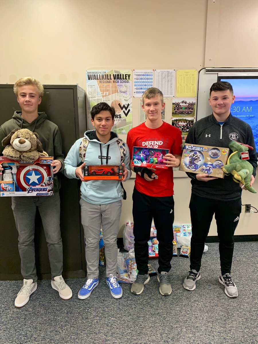 WvRangersSoccer's tweet photo. The Rangers boys soccer team collected toys this holiday season to be donated to @ToysForTots_USA #wvgivesback https://t.co/qBI9PjBWOr