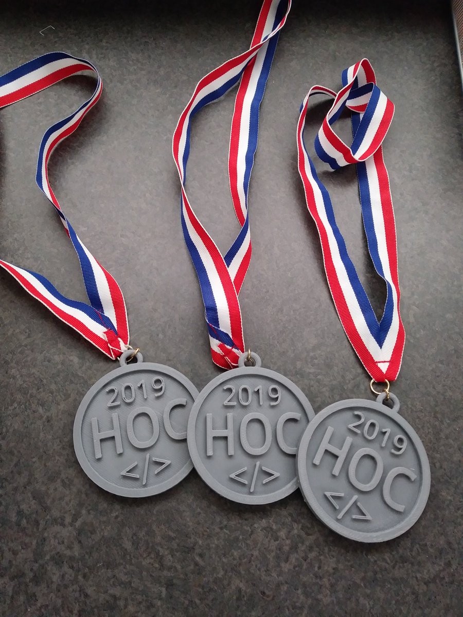 EYMSMediaCenter's tweet image. The @eyms_york #hourofcode 3D printed medals are finished and ready to be given to the top 5 coders from last week&apos;s contest where we coded over 600 hours as a building! #eyknightscode #coding #CSforAll