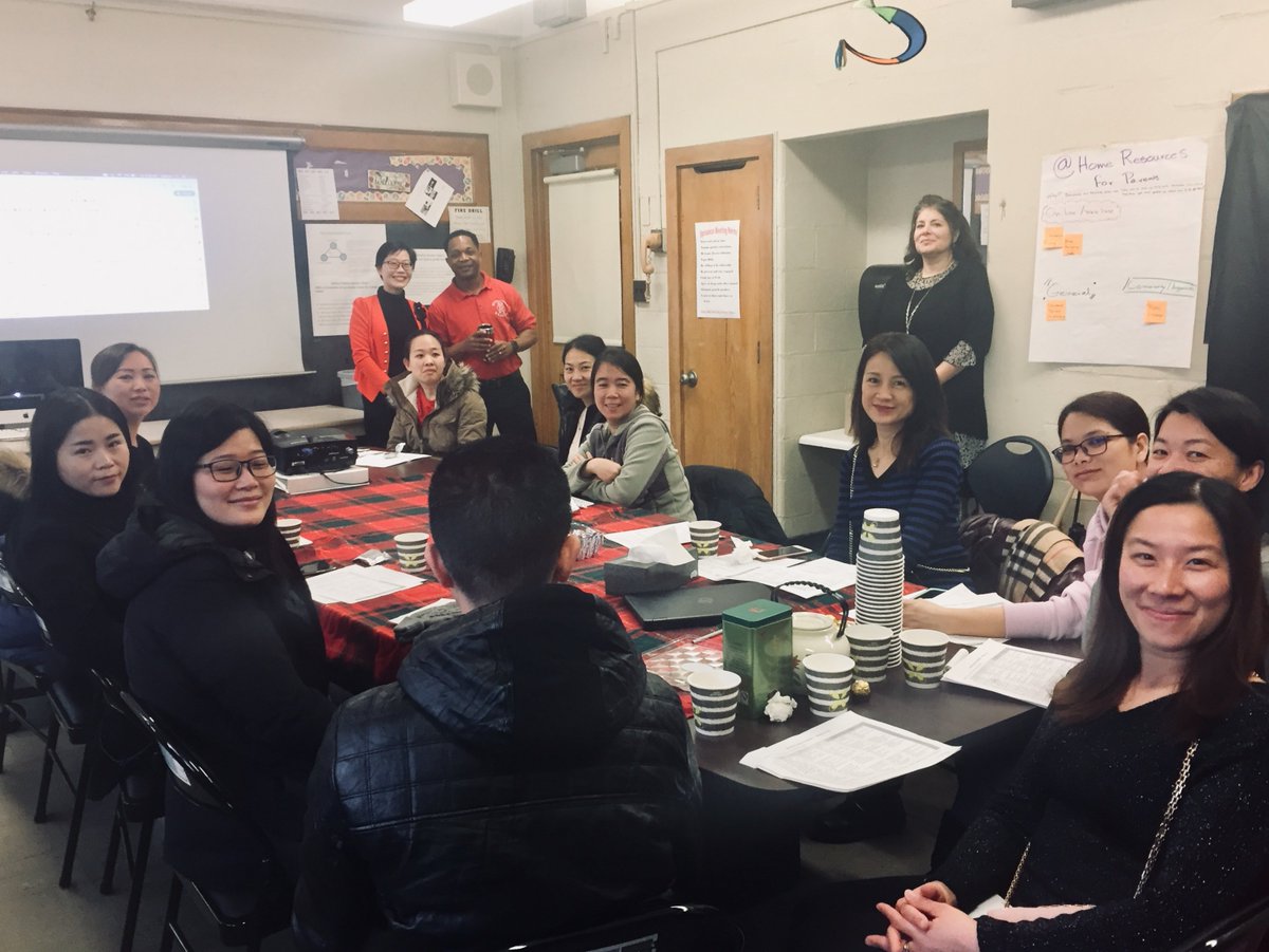 sdp_multilingua's tweet image. Gilbert Spruance Elementary School had a parent roundtable with Chinese families last Friday to help parents navigate students&apos; online programs, support with classwork, and discuss upcoming ACCESS testing. Thanks to Ms. Xin Hill, Spruance BCA, and Cordelia Kao, ESL teacher!