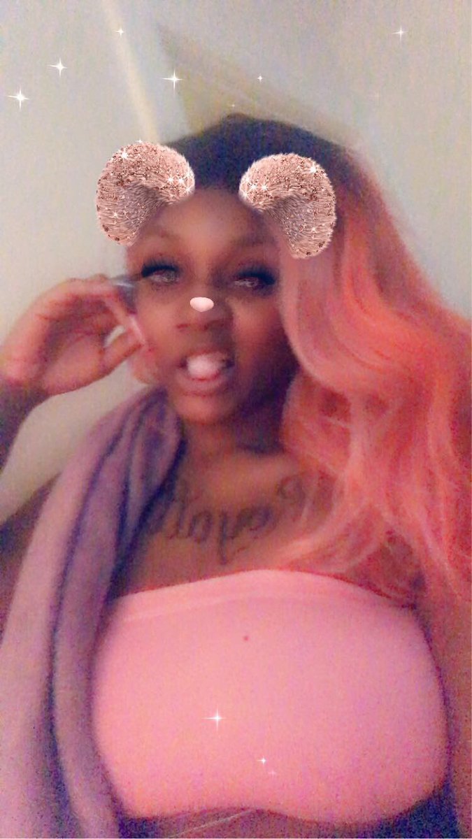 NeekaMz's tweet photo. Gm💖👅🐶 https://t.co/1YoO9DmpZU