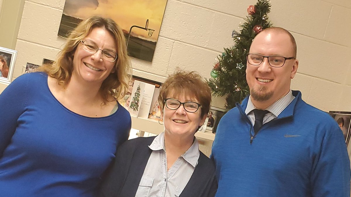 PrincipalTwolf's tweet photo. The office family Christmas card. Two wonderful ladies who do so much throughout the year! Thank you Amber and Denise!

#twolves7pride https://t.co/YCiAXZRSsx