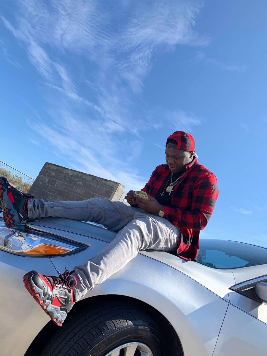 li_trav's tweet image. I’m That Nigga 💰