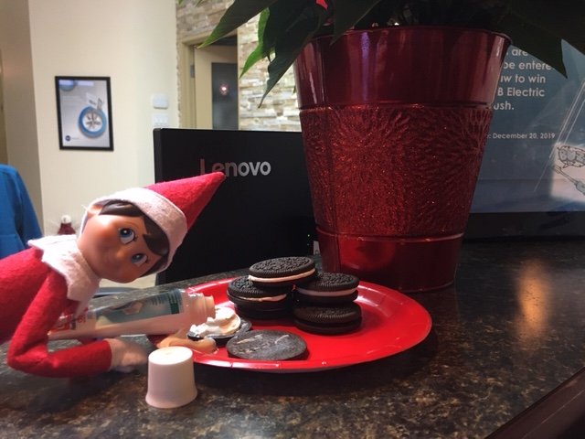 Orleans_Ortho's tweet photo. Charlie is playing games again ... he left out some @Oreo cookies filled with #toothpaste. Hmm, maybe not the best taste combination! Let's see if anyone will try it! 😉🙃

#Charlie #ElfOnTheShelf #OrleansOrthodontics https://t.co/FYnRNXrWxE