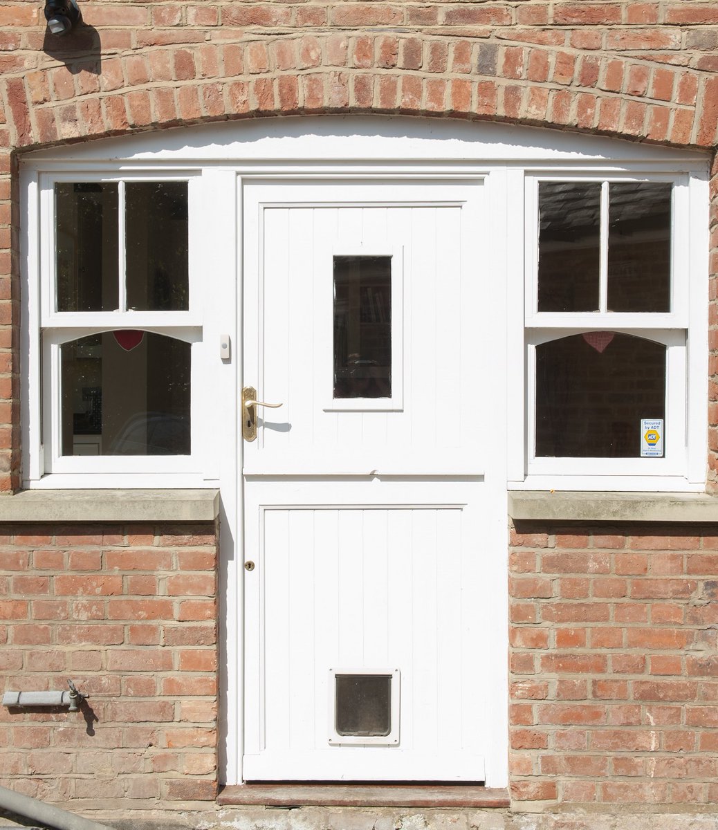 SashWindowUK's tweet image. Timber Stable Door and Sash Windows by The Sash Window Workshop
sashwindow.com

#TimberDoor #SashWindow #DoorCompany #WindowCompany