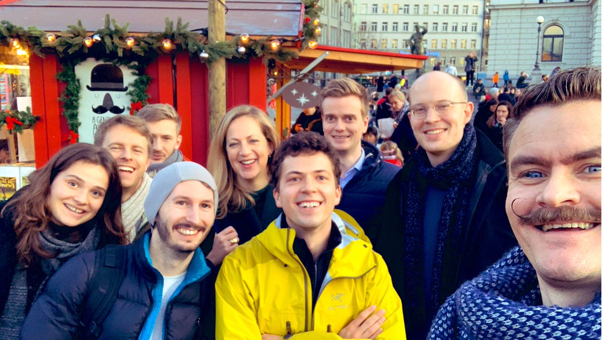 pom_ethz's tweet photo. Jingle bells, jingle bells. #ETH #POMchair annual #ChristmasMarket #Glühwein get-together 2019 at beautiful #Zurich Wiehnnachtsdorf. https://t.co/7J9XkaqVE1
