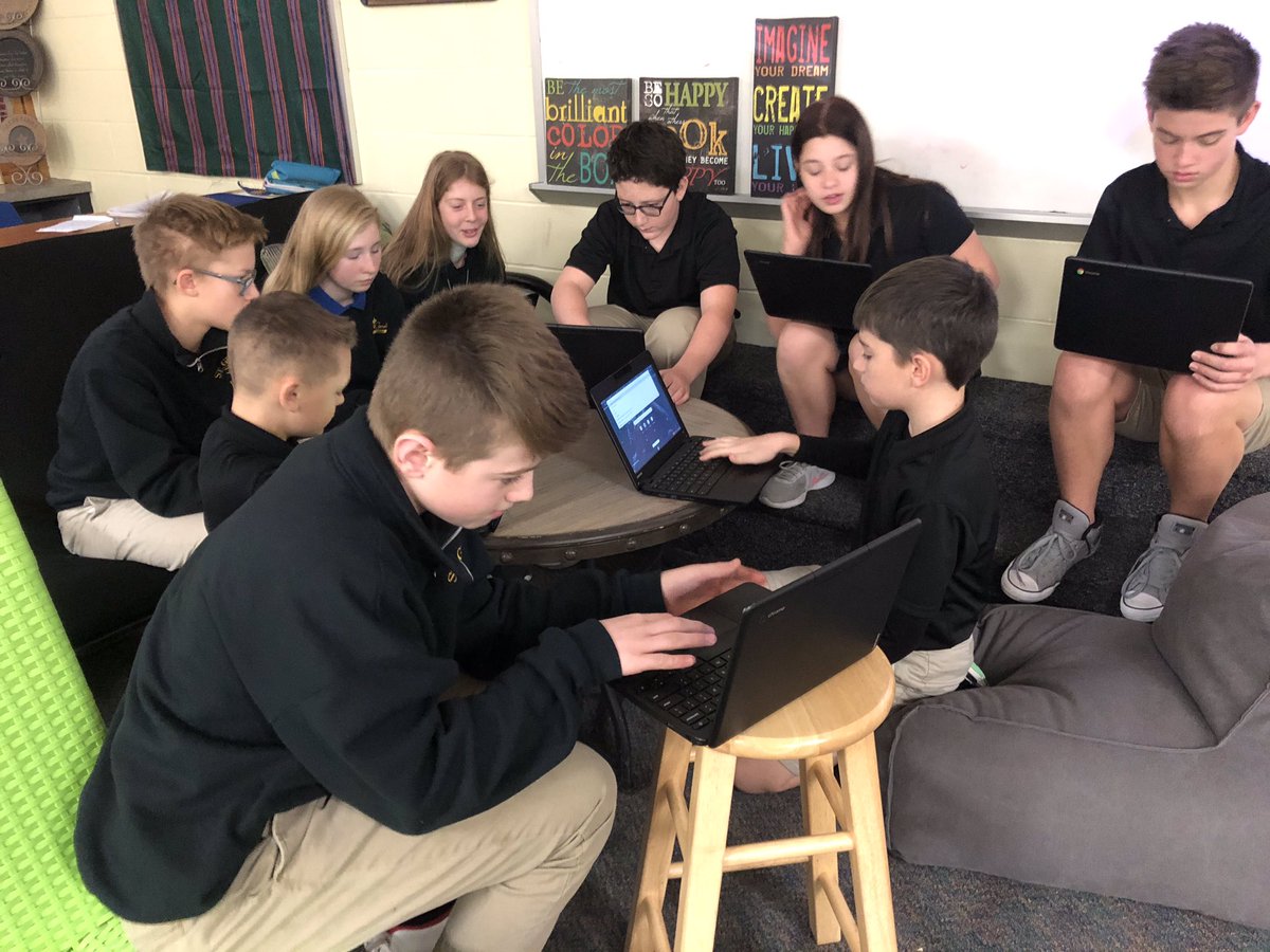 7th Grade Sharing Self-Made Kahoots with Peers to Study for Social Studies Test! #Technology #Collaboration #DiscovertheLight