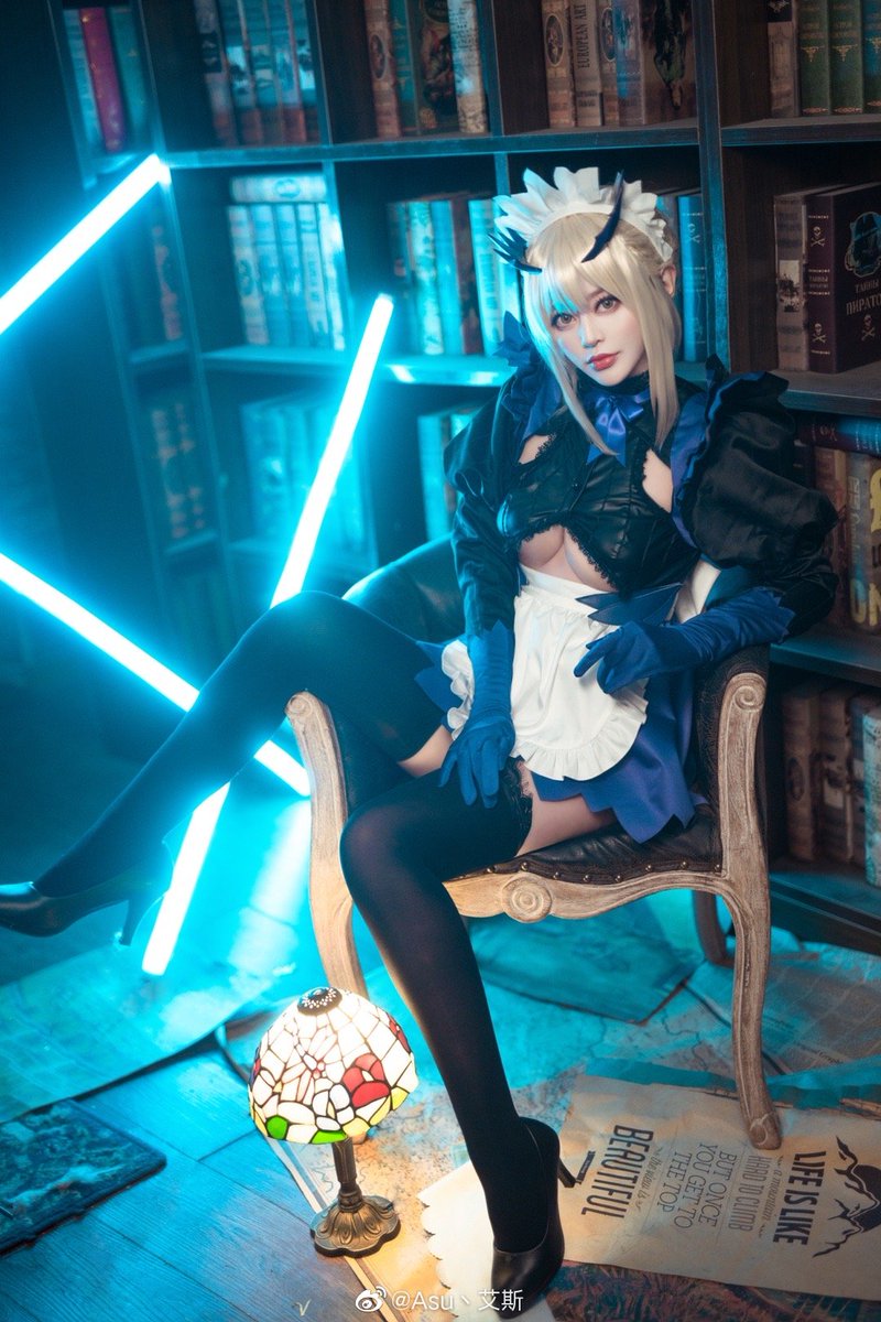 #cosplay正片 
♡♡♡ #fate  ♡♡♡ 

         ⚔️—————————————🔸

        「Alter后不傲娇了，不会离开的！」

        🔸—————————————⚔️

                  ✨ fate grand order✨

⚔️黑枪呆：t.cn/Ru0AmI3
📷摄影：@零界点
🔸服装：uwowo_优加互娱