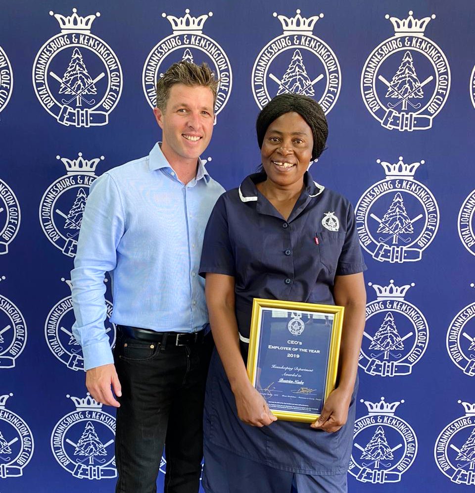 Royal_JHB_Golf's tweet photo. “One of the best days of the year!!! Celebrating and recognising our incredible staff members. The heartbeat of everything we deliver” @CJBents #RoyalYearEnd #HospitalityKings 🎄 🎁 #TheRoyalExperience #HomeofgolfSA https://t.co/NMin4JDrZn