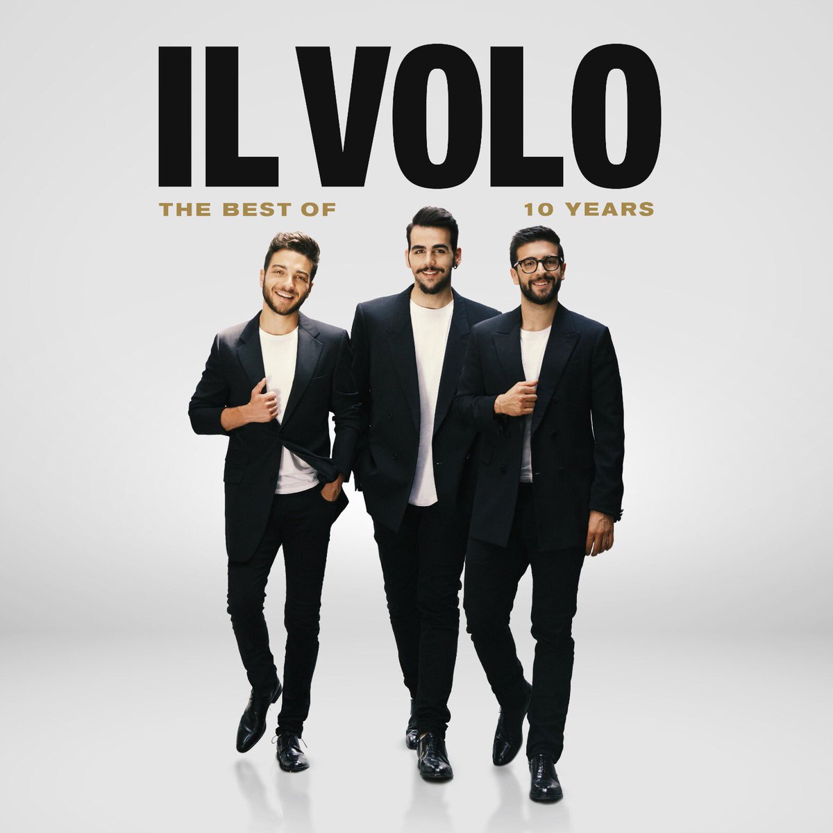 ilvolo's tweet photo. #IlVolovers Milano, vi aspettiamo venerdì 20 dicembre per una sorpresa! Ci vediamo alle ore 19:00 alla stazione di Milano Centrale, in Piazza Duca d’Aosta, presso lo spazio @TIM_Official #SenStation. Ci sarete?
#IlVolo @SonyMusicItaly https://t.co/WlpQZkHH0X