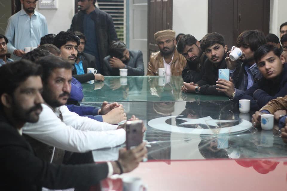 SPSFOfficial's tweet photo. President SPSF Mansoor Shahani chaired meeting of Provincial, Divisional candidates of PSF. Agenda was Liaquat Bagh Jalsa on 12th Martyrdom Anniversary of SMBB. InshaAllah SPSF will participate in huge number. General Secretary SPSF Lala Murad also present. https://t.co/Xp1abbDBYX