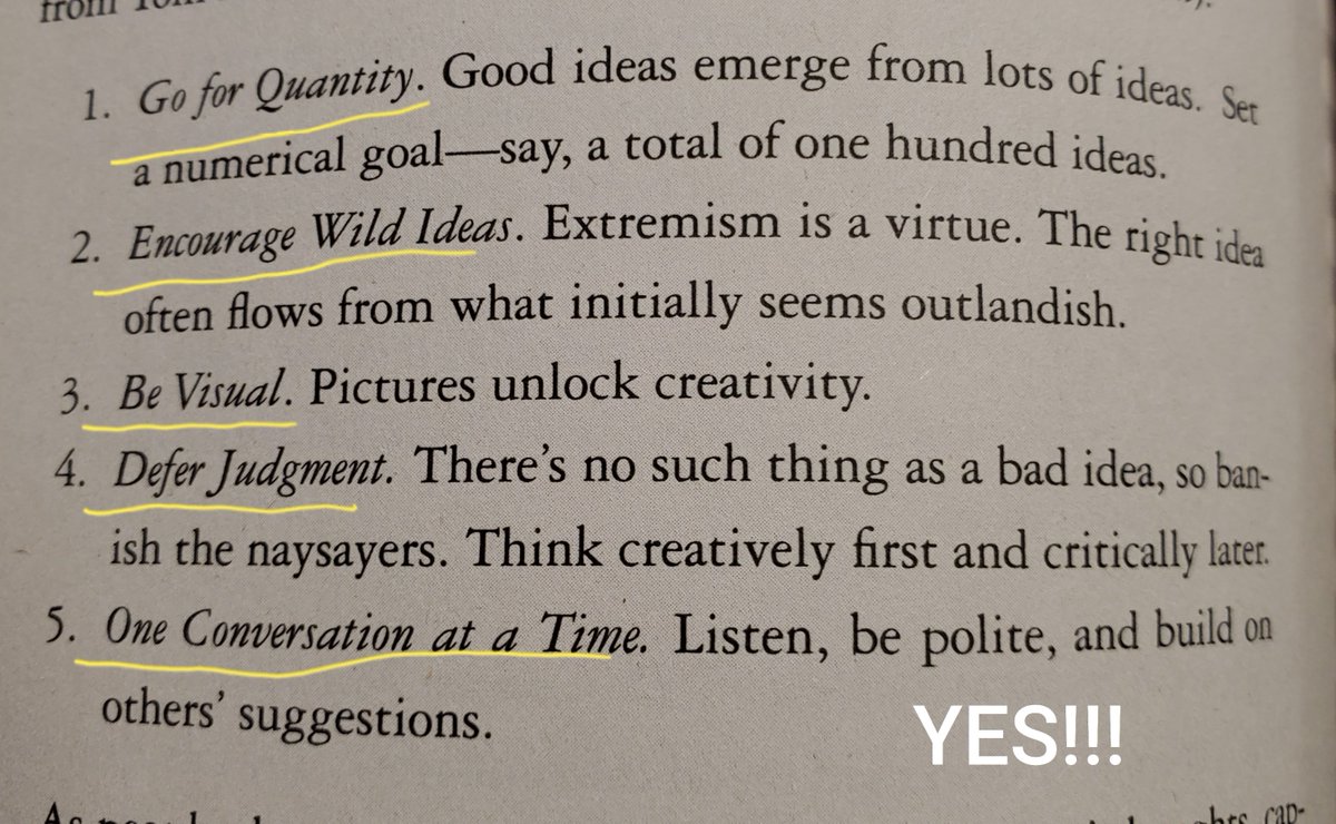 FMESMusic's tweet photo. If you haven't checked out 
@DanielPink's A Whole New Mind, it's a great read about how creative thinkers are so important to our culture and industries!  #booksnap #FMSD12Days Day 3 https://t.co/omkyUUKwT5