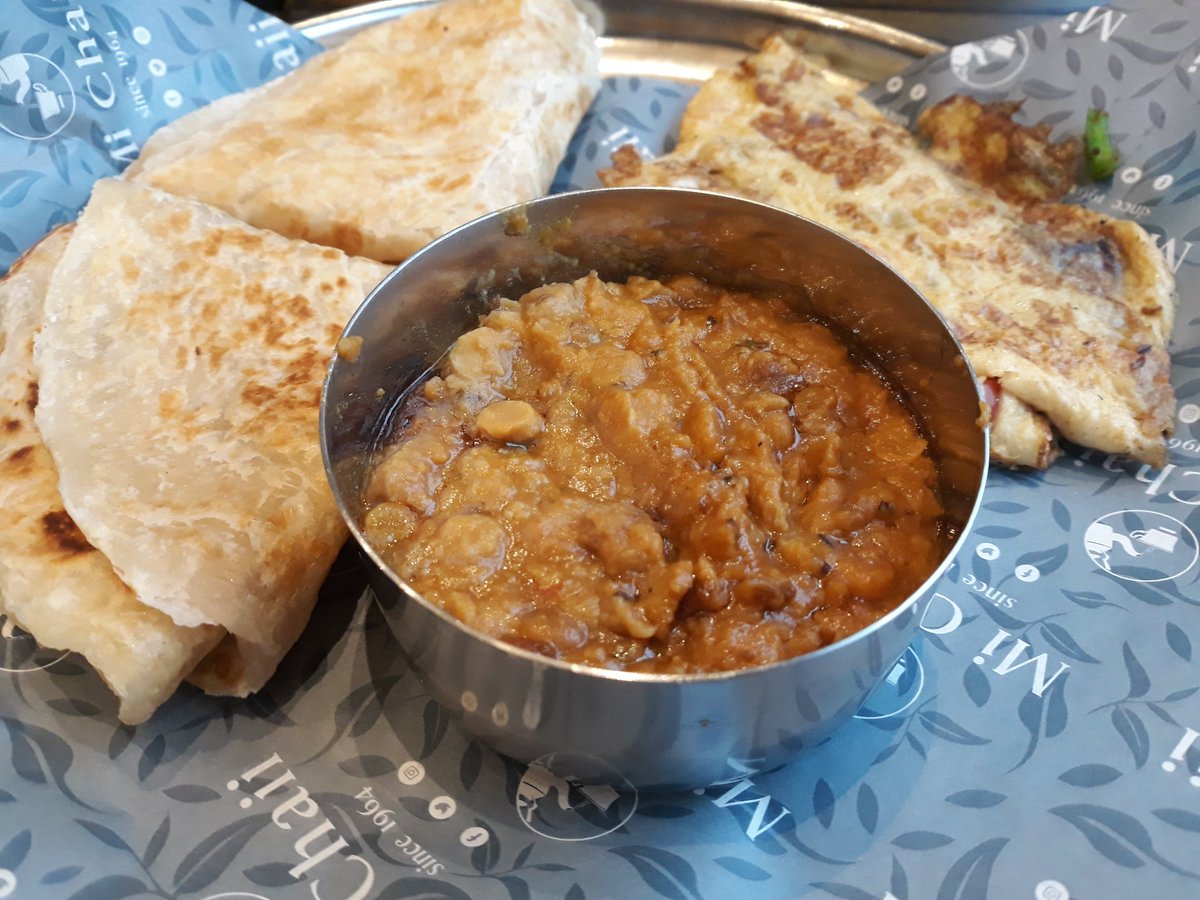 KashAhmed77's tweet photo. Desi breakfast #MiChai https://t.co/FN7q1sOdyM