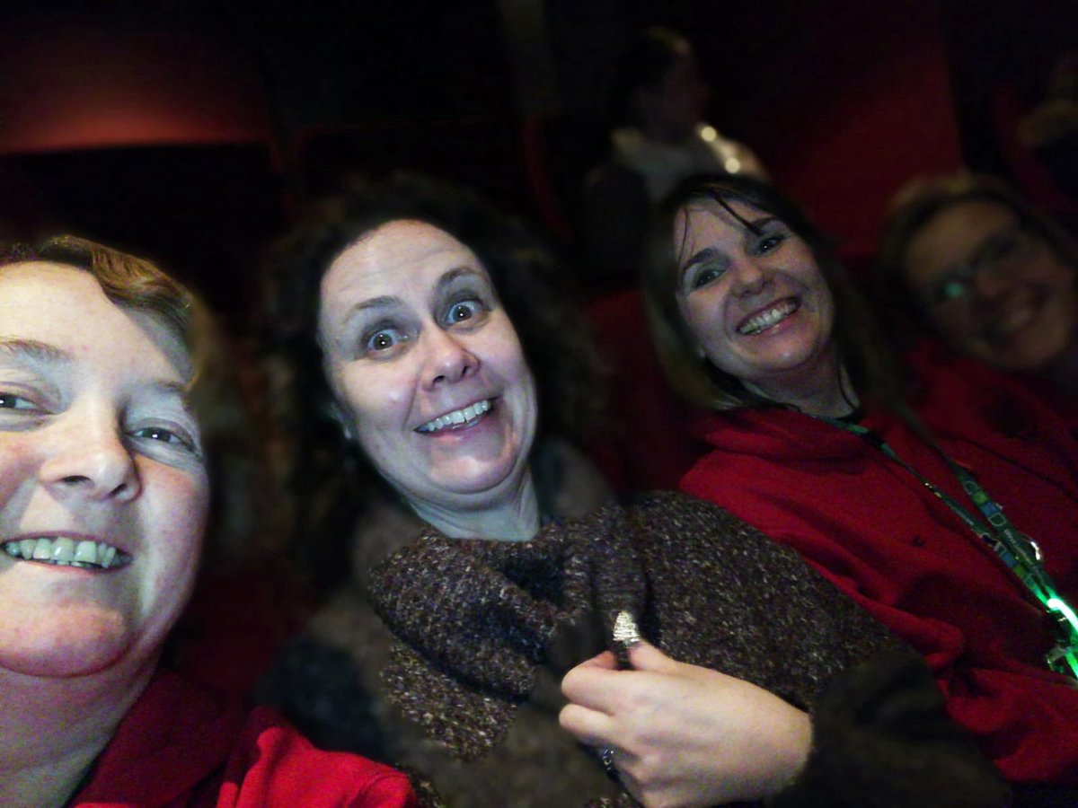 CedarbankSchool's tweet photo. A huge well done to all our pupils who attended the pantomime today. You were absolutely fabulous! All the staff are so so so proud of you! #howdenpark #sheenatweena https://t.co/uKw5kzwt2O