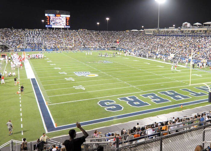 ChaseGabriel4's tweet photo. What a Signing Day.
Offered✅
Committed✅
Signed✅
Thank you @CoachVollono for believing in me. Let’s get to work
#PawsUp #eyesup @HKA_Tanalski @GATerrors @CoachRock73 https://t.co/Df0UavE3av