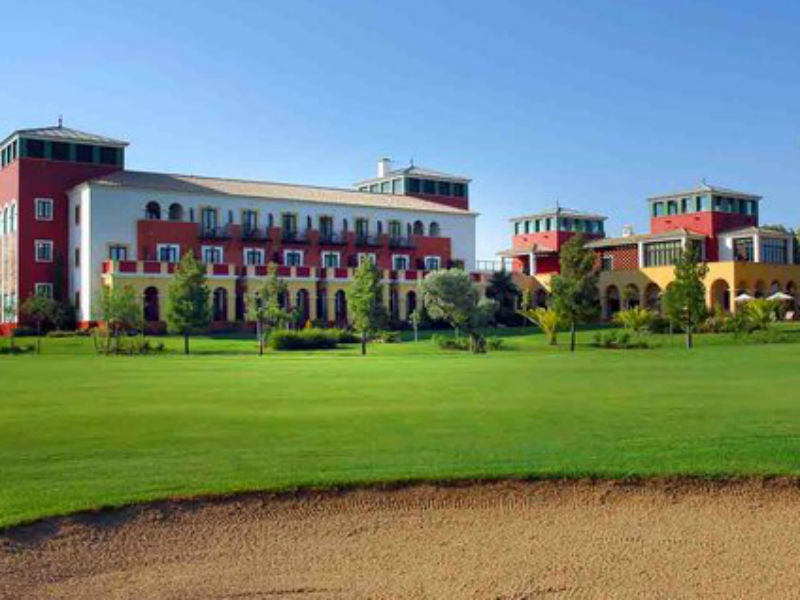 They promise a great game of golf at Isla Canela Golf in Andalucia, Spain

Two wonderful 18 hole golf courses, on the Beaches of Huelva and on the banks of the Guadiana. An enviable climate that allows its use 12 months of the year.
