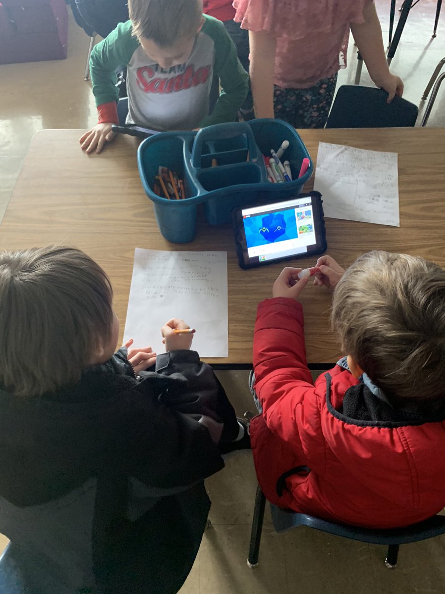TheTeacherTracy's tweet photo. Today Ss are studying penguins and practicing writing down facts about them. #iteach #iteach1st #WinterIsComing https://t.co/F9xcDiPRzP