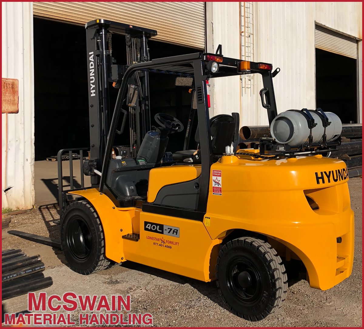 McSwainMatHan's tweet photo. Excellent power and performance make your business more profitable! We delivered this brand-new @HyundaiMH 40L-7A to another happy customer in Houston, TX. This LP powered 40L-7A has a 8,800 lb. capacity, pneumatic tires, and the hydraulic steering system. Contact us now. https://t.co/WrbRlbPMTg